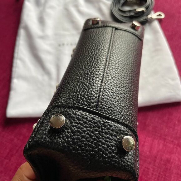 Brandon Blackwood Kuei Bag – Black Leather Daisy Appliqué - Picture 4 of 5